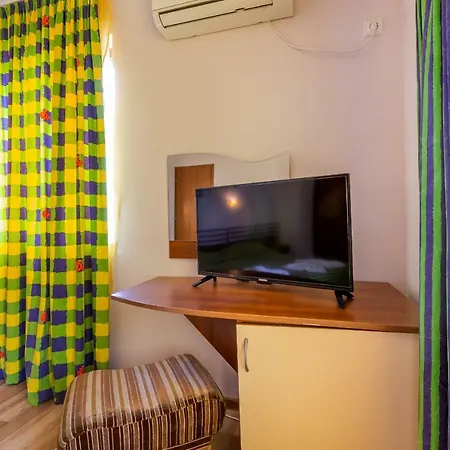 Quiet 2 Bedroom In Dafinka Ik بورغاس