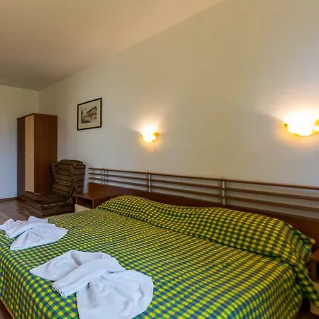 別荘 Quiet 2 Bedroom In Dafinka Ik