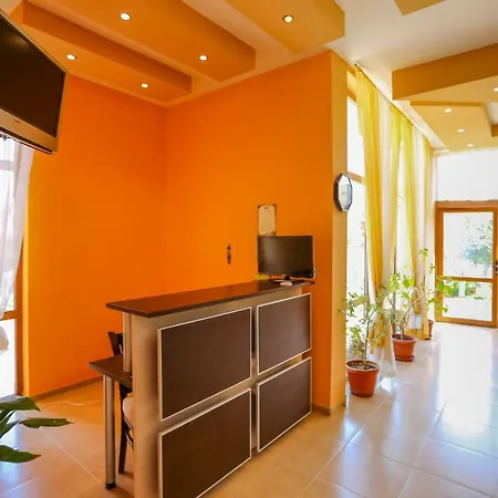 Quiet 2 Bedroom In Dafinka Ik 別荘 ブルガス