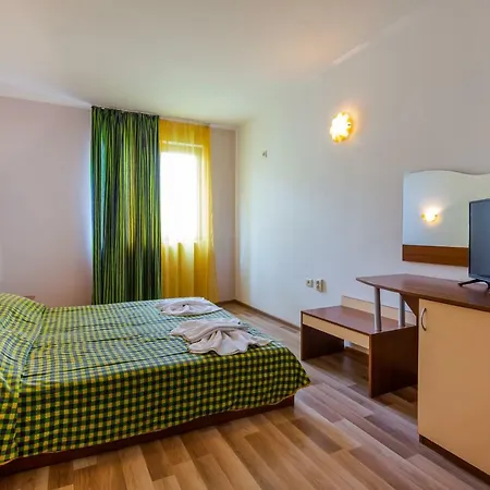 Quiet 2 Bedroom In Dafinka Ik * ブルガス